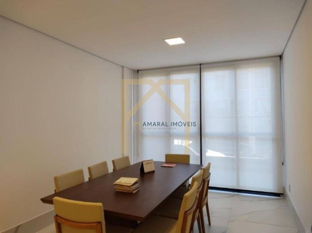 Apartamento à venda com 4 quartos, 183m² - Foto 14