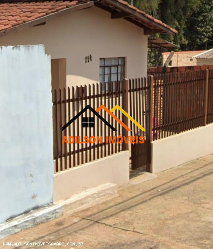 Casa à venda com 4 quartos, 300m² - Foto 1