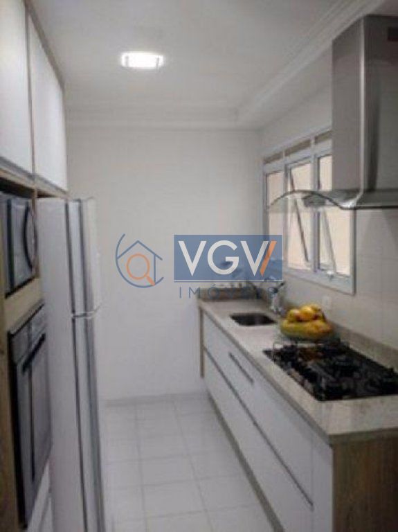 Apartamento à venda com 4 quartos, 123m² - Foto 2