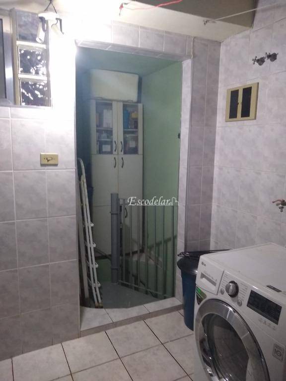 Sobrado à venda com 3 quartos, 210m² - Foto 35