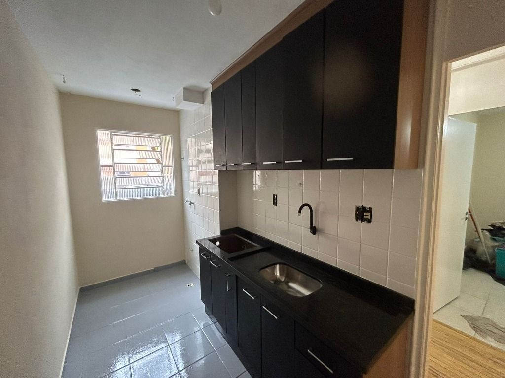 Apartamento à venda com 2 quartos, 49m² - Foto 14