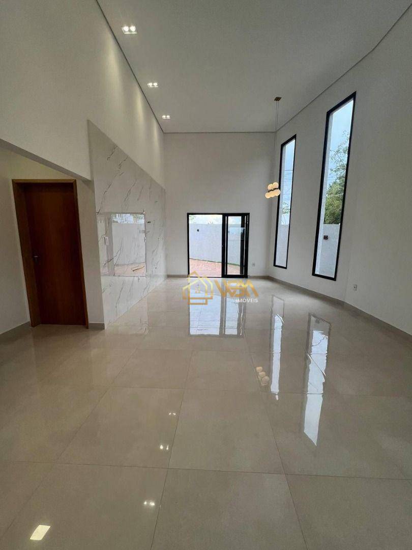 Casa à venda com 3 quartos, 112m² - Foto 4