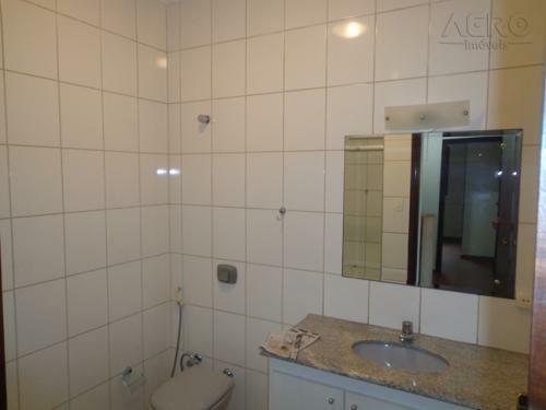 Casa à venda e aluguel com 3 quartos, 240m² - Foto 22