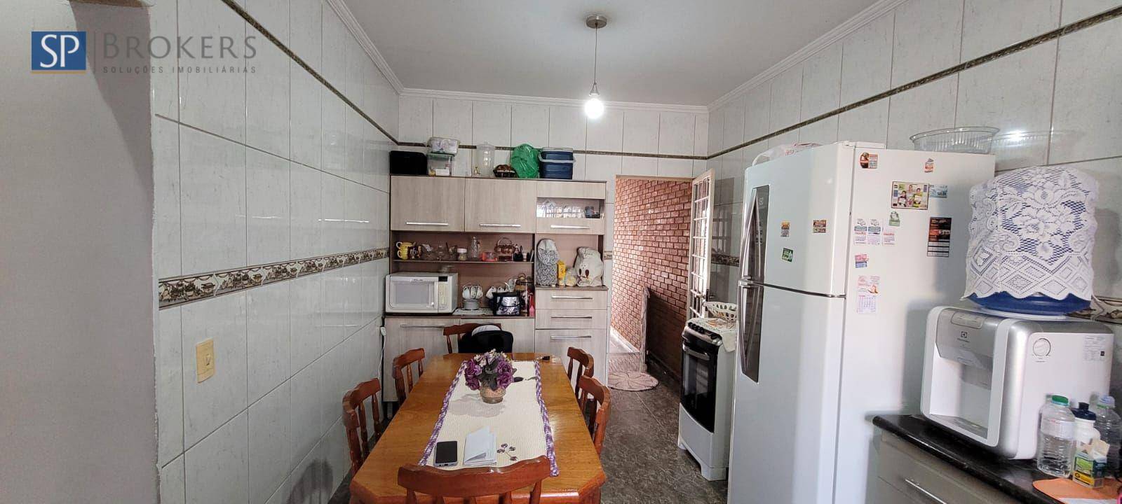 Casa à venda com 3 quartos, 186m² - Foto 4