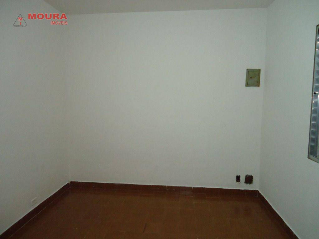 Casa à venda com 4 quartos, 130m² - Foto 11