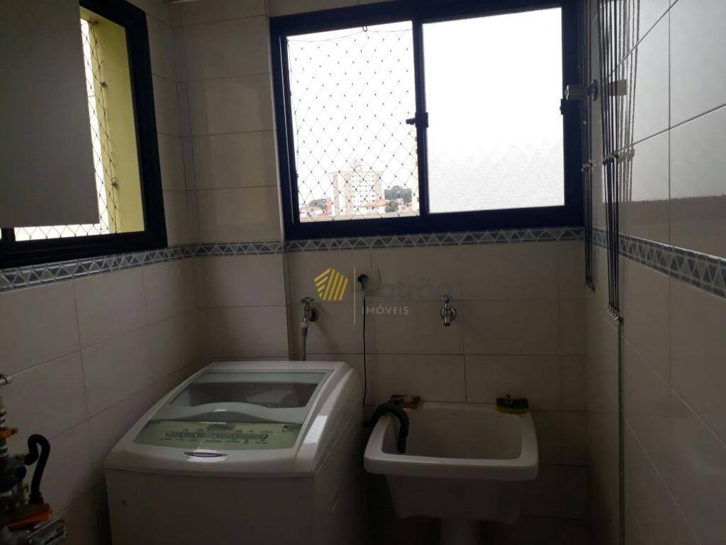 Apartamento à venda com 2 quartos, 70m² - Foto 23