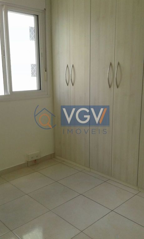 Apartamento à venda e aluguel com 2 quartos, 60m² - Foto 6