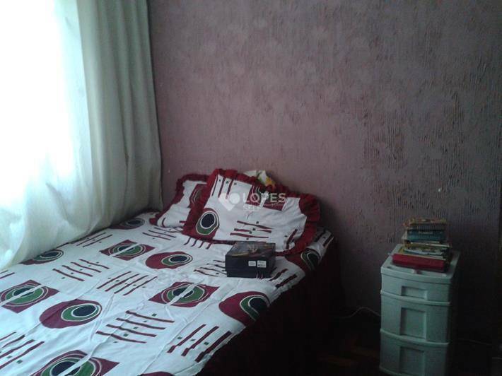 Apartamento à venda com 3 quartos, 80m² - Foto 1