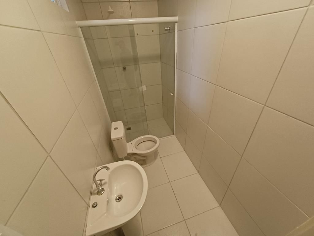 Casa para alugar com 3 quartos, 200m² - Foto 12