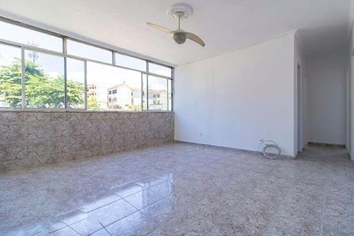 Apartamento à venda com 3 quartos, 70m² - Foto 1