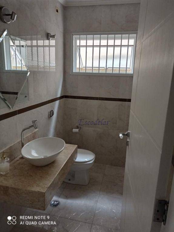 Sobrado à venda com 3 quartos, 248m² - Foto 18