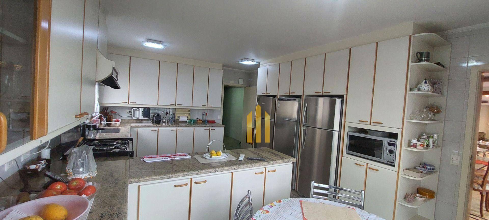 Apartamento à venda com 4 quartos, 320m² - Foto 14