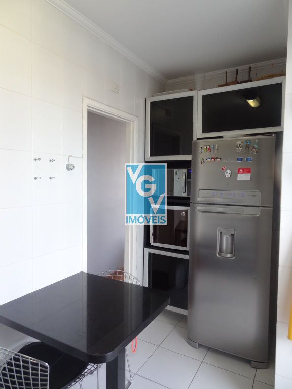 Apartamento à venda e aluguel com 3 quartos, 103m² - Foto 4