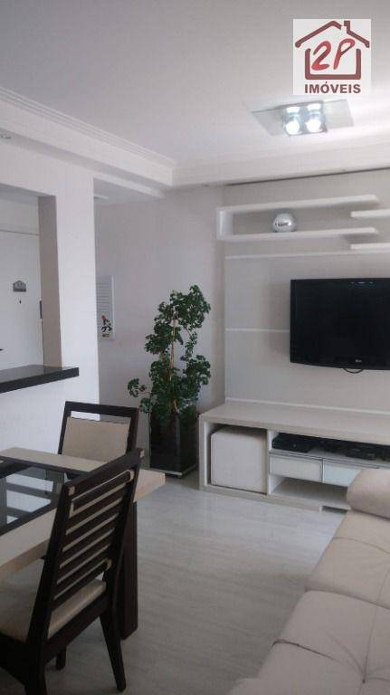 Apartamento à venda com 3 quartos, 64m² - Foto 2