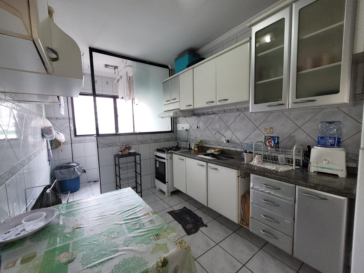 Apartamento à venda com 3 quartos, 112m² - Foto 12