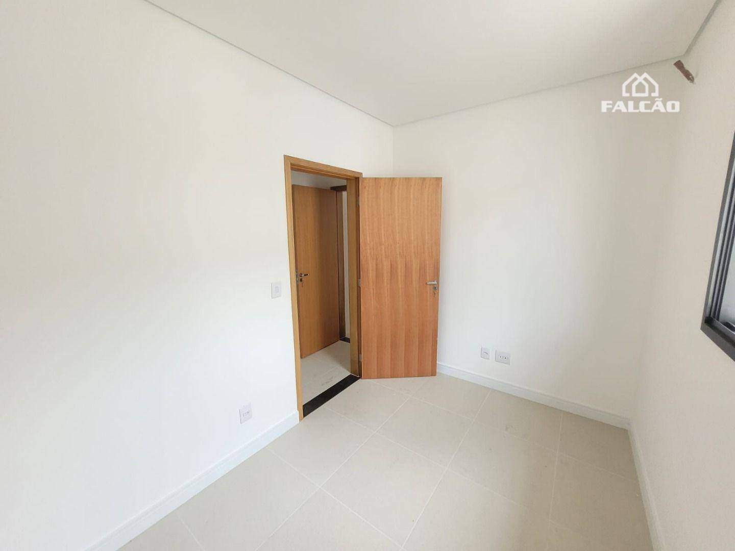 Casa à venda com 3 quartos, 92m² - Foto 13