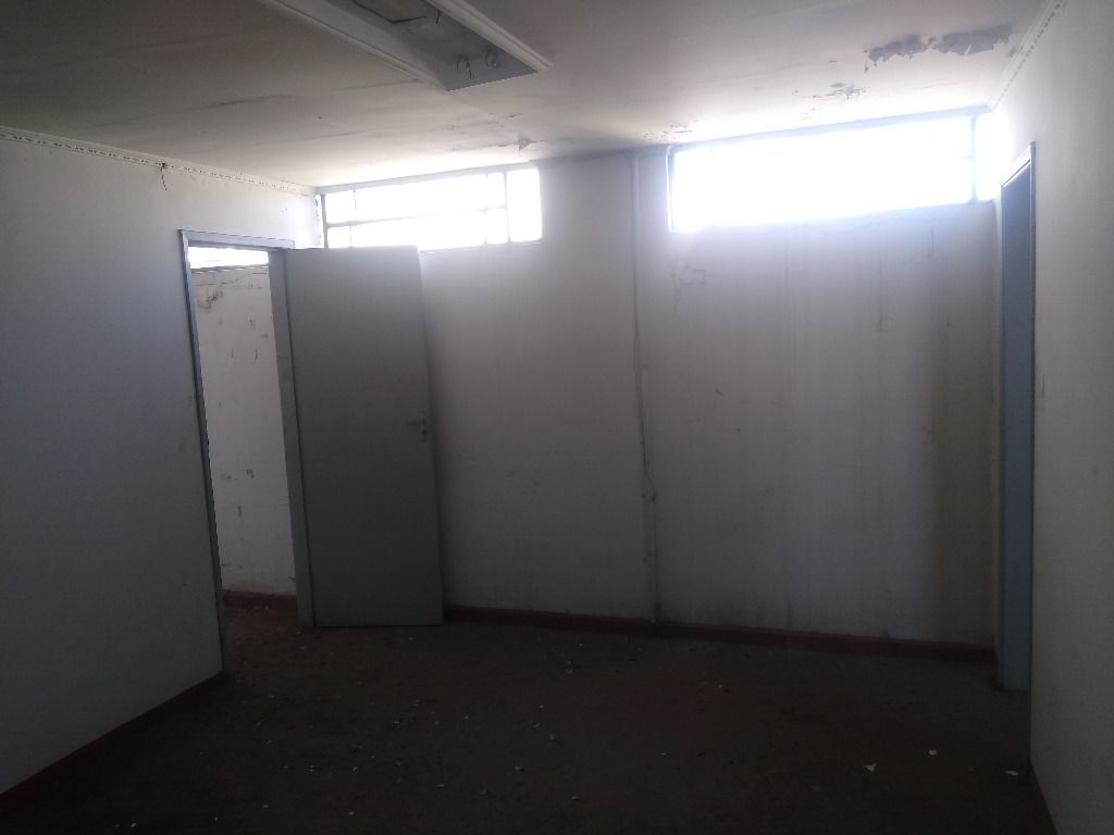 Prédio Inteiro para alugar, 900m² - Foto 11