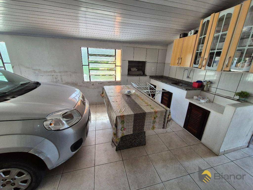 Casa à venda com 3 quartos, 170m² - Foto 8