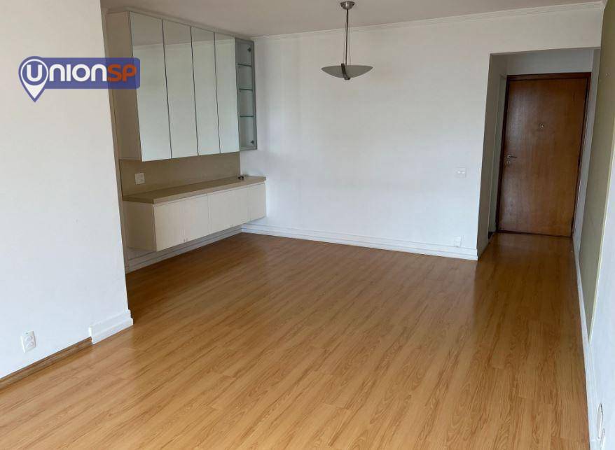 Apartamento à venda com 3 quartos, 114m² - Foto 2