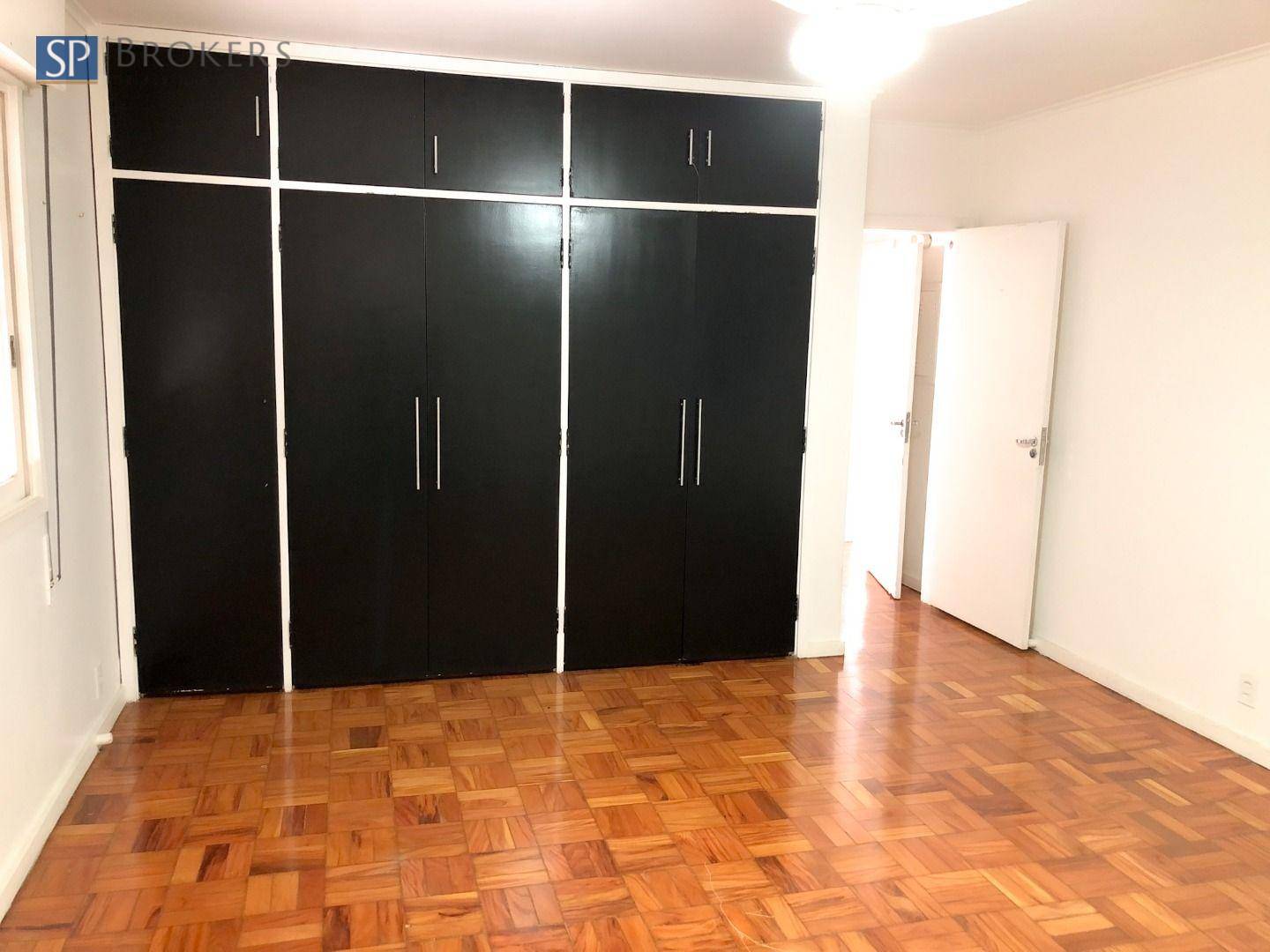 Apartamento para alugar com 3 quartos, 238m² - Foto 23