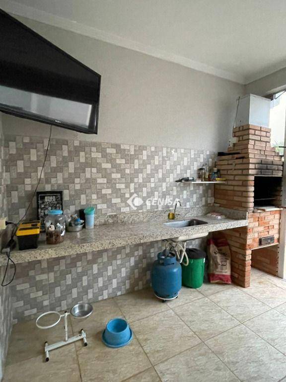 Casa de Condomínio à venda com 3 quartos, 192m² - Foto 34