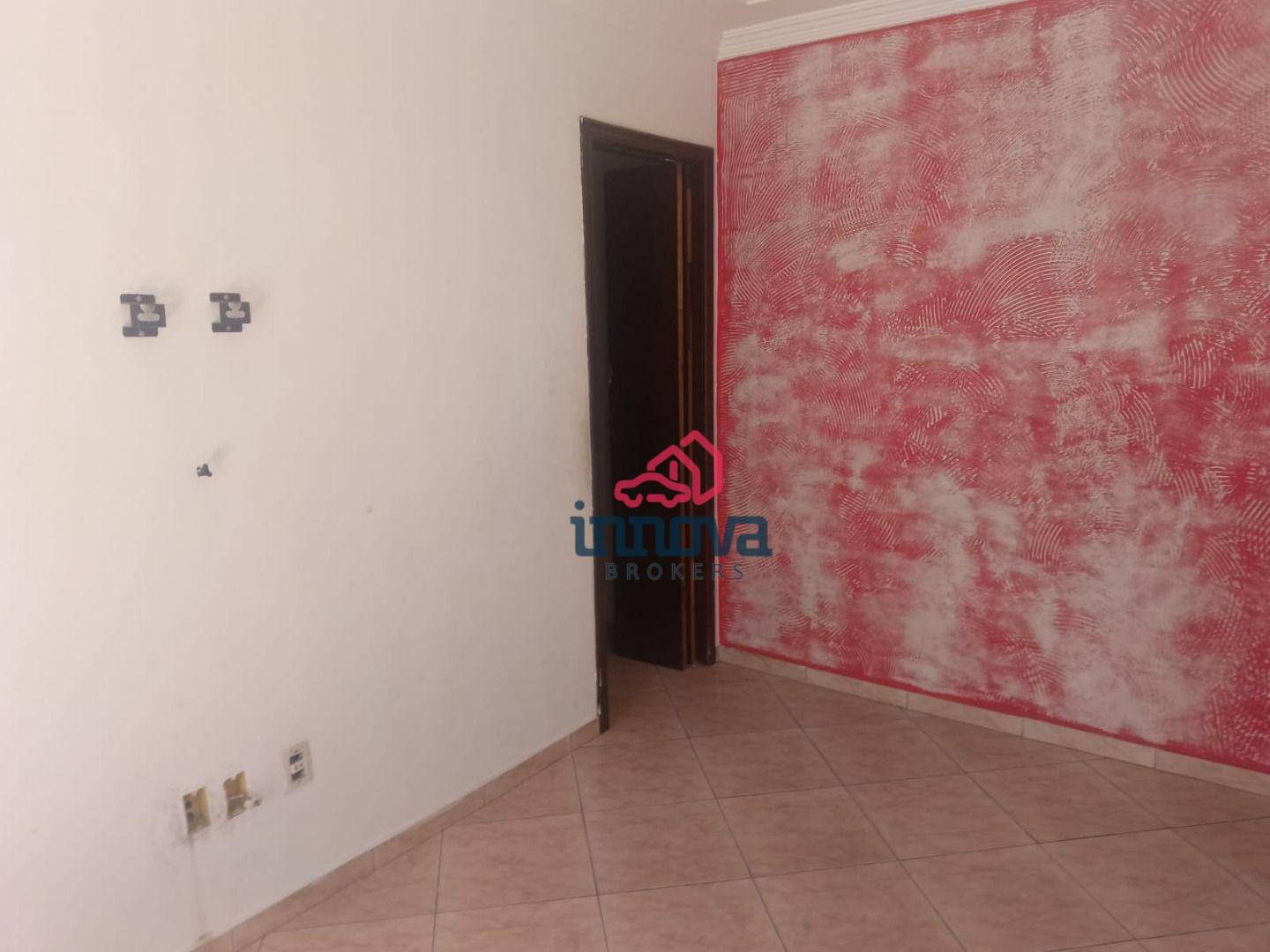 Sobrado à venda com 4 quartos, 123M2 - Foto 1