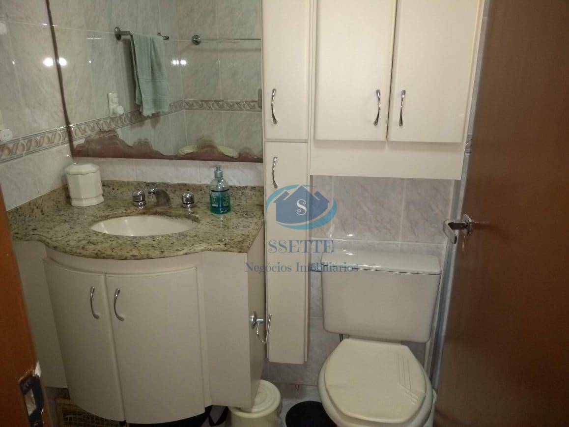 Apartamento à venda com 3 quartos, 82m² - Foto 4