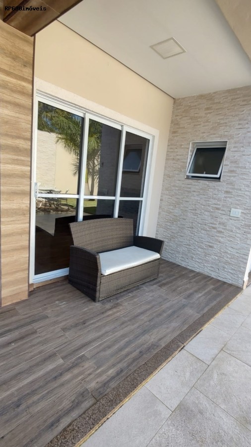 Casa para alugar com 4 quartos, 560m² - Foto 45