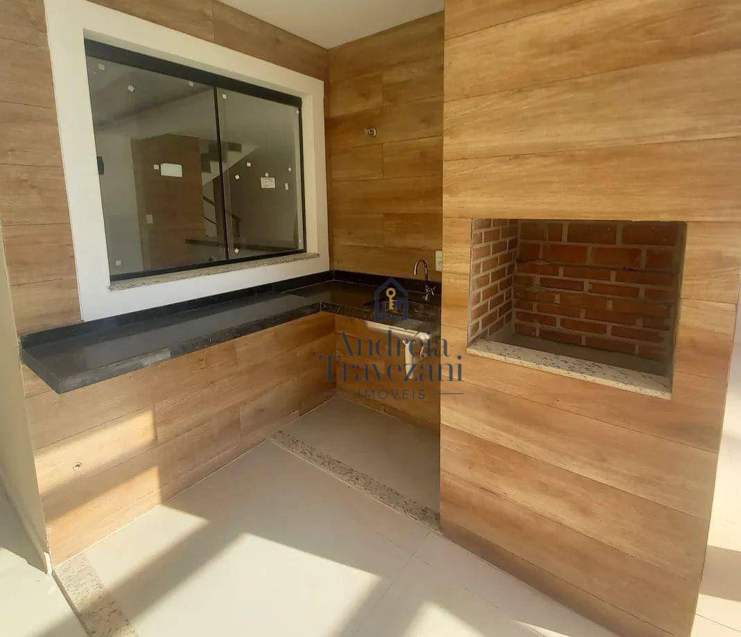 Casa à venda com 3 quartos, 96m² - Foto 10