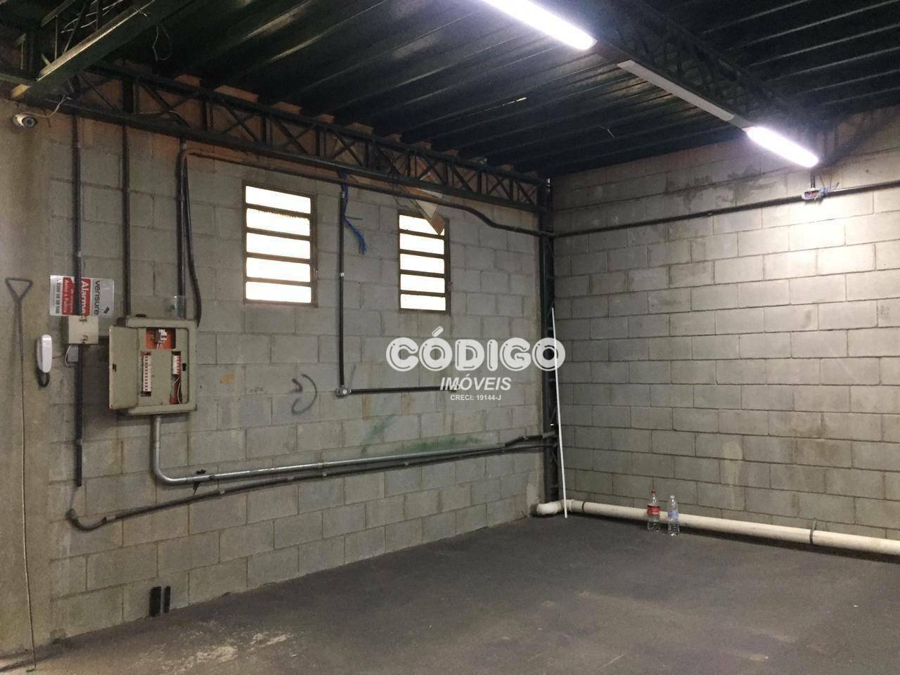 Depósito-Galpão-Armazém para alugar, 600m² - Foto 7