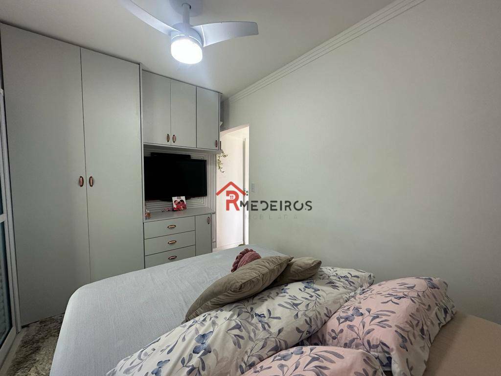 Apartamento à venda com 2 quartos, 72m² - Foto 10