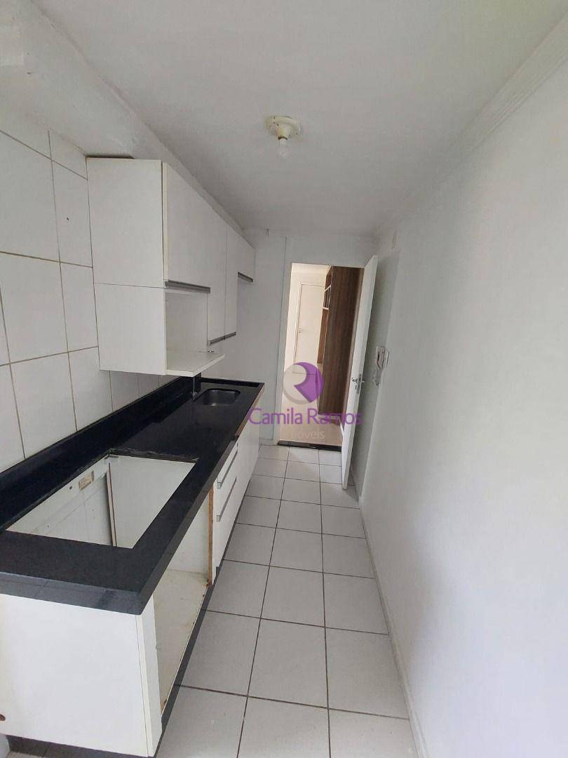 Apartamento à venda com 2 quartos, 49m² - Foto 5