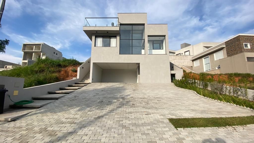 Casa de Condomínio à venda com 3 quartos, 210m² - Foto 1