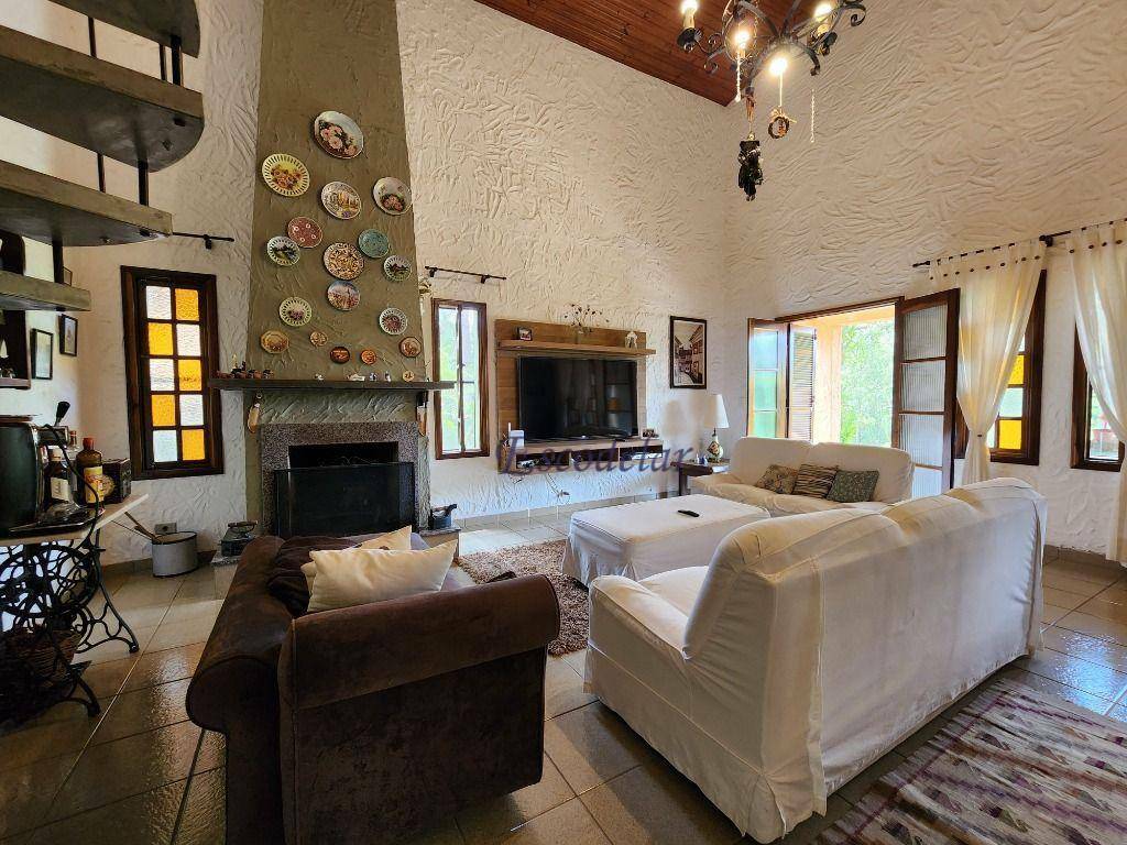 Casa de Condomínio à venda com 4 quartos, 275m² - Foto 12