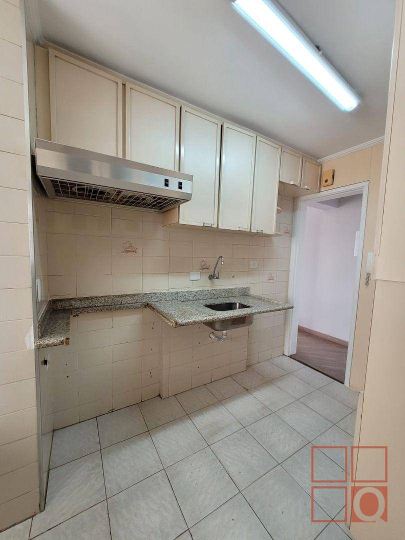 Apartamento à venda com 3 quartos, 87m² - Foto 19