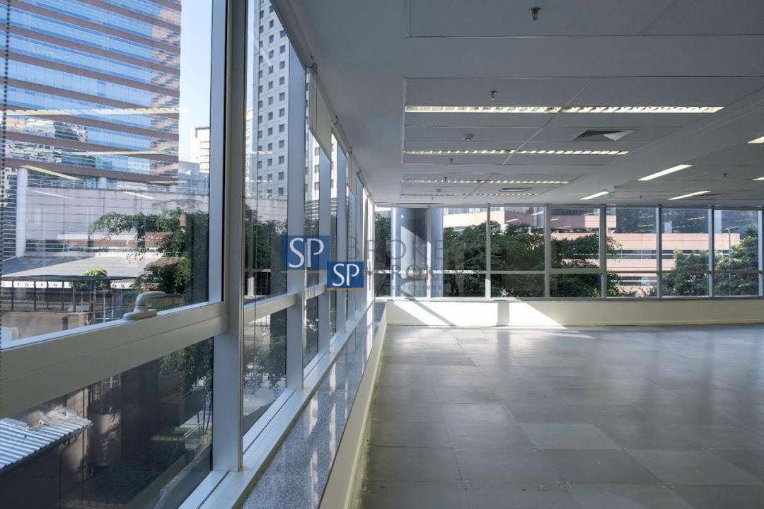 Conjunto Comercial-Sala para alugar, 243m² - Foto 1