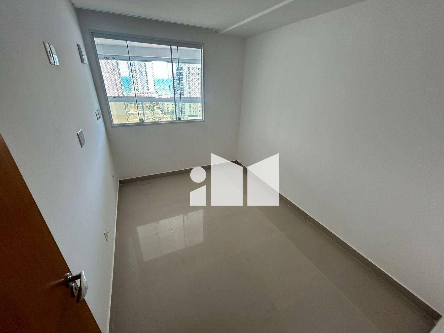 Apartamento à venda com 3 quartos, 115m² - Foto 13