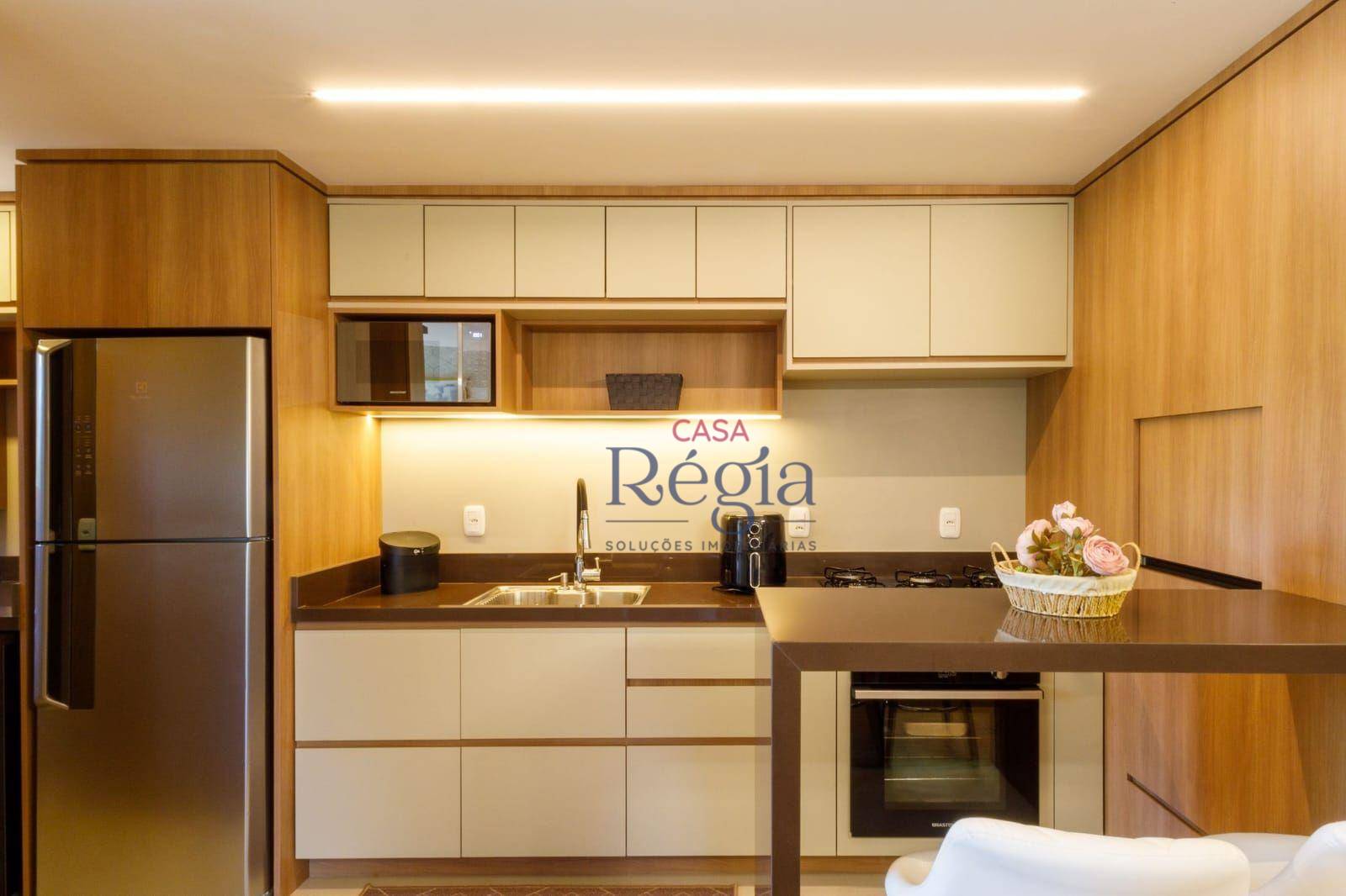 Apartamento à venda com 2 quartos, 110m² - Foto 3