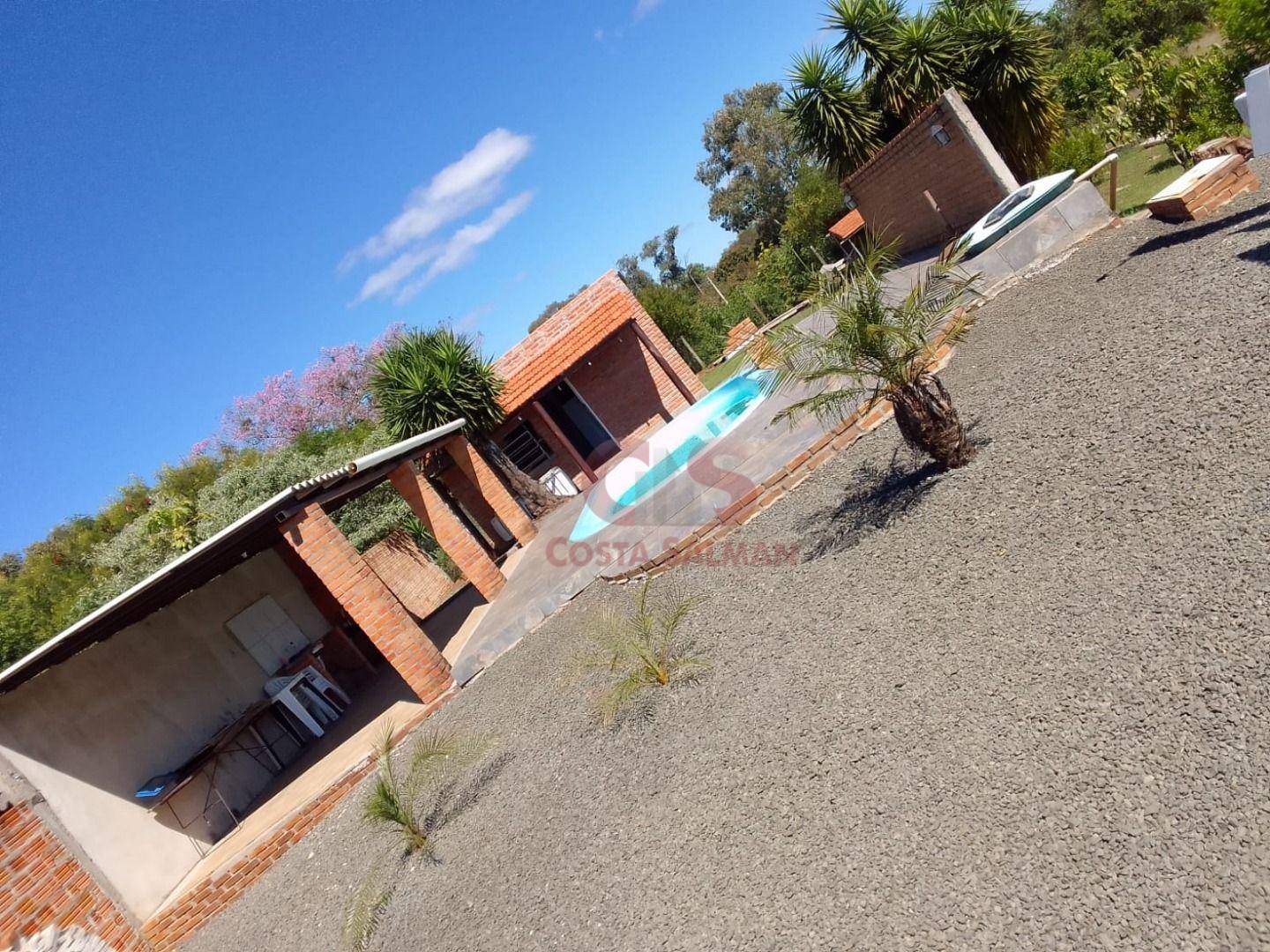 Chácara, 3 quartos, 152 m² - Foto 1