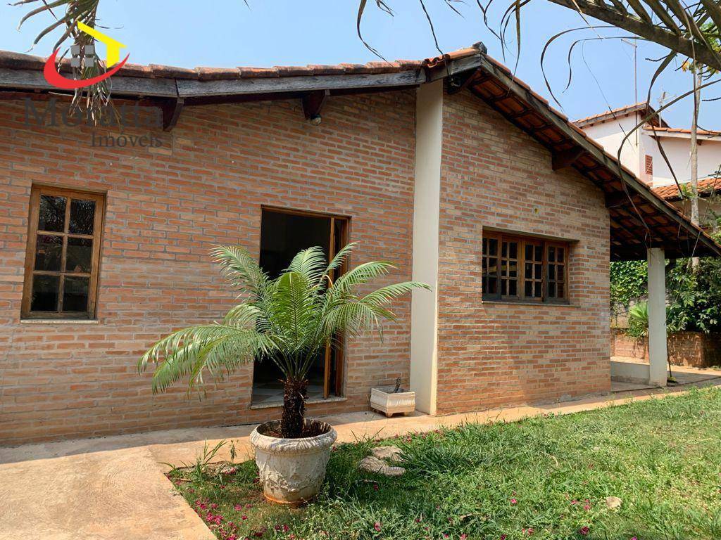 Casa de Condomínio à venda com 3 quartos, 270m² - Foto 1