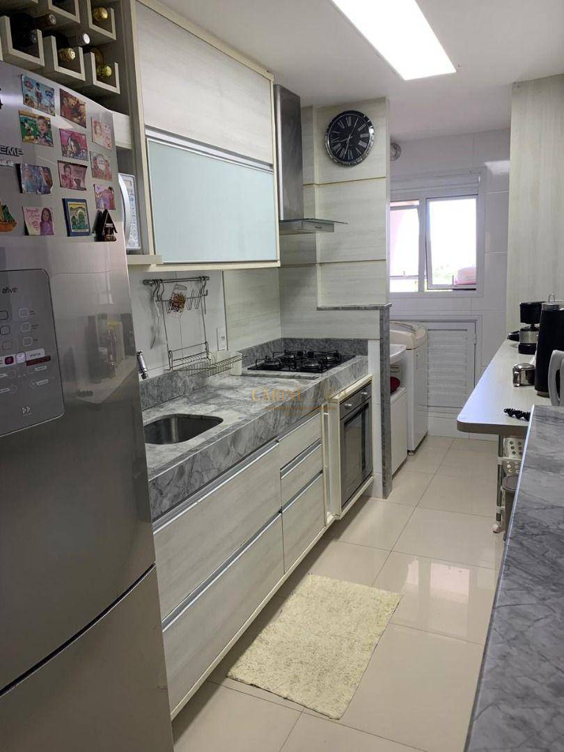 Apartamento à venda com 2 quartos, 67m² - Foto 5