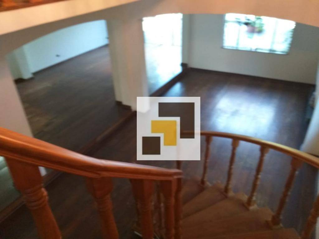 Sobrado à venda e aluguel com 4 quartos, 440m² - Foto 39