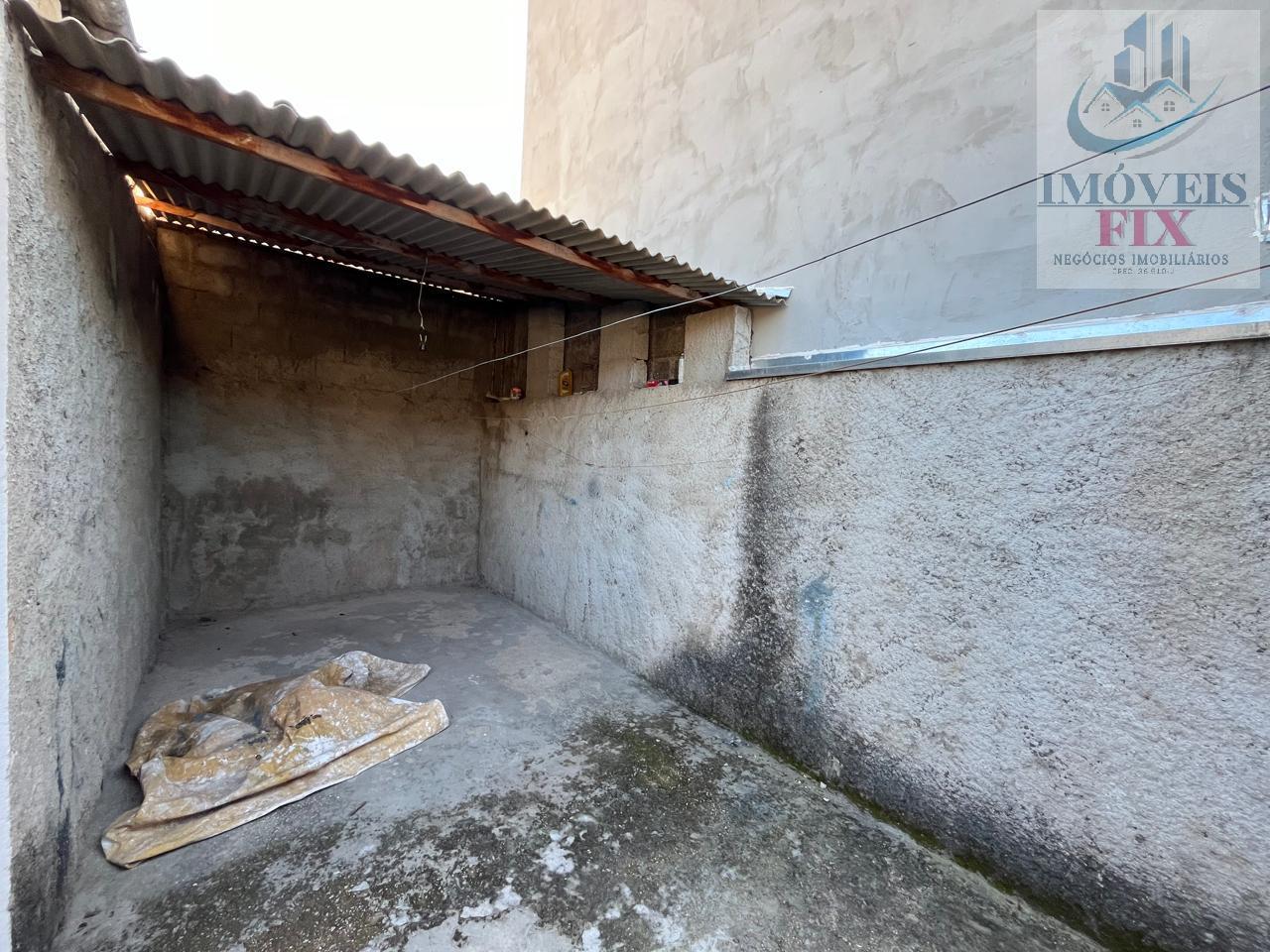 Casa à venda com 3 quartos, 80m² - Foto 21