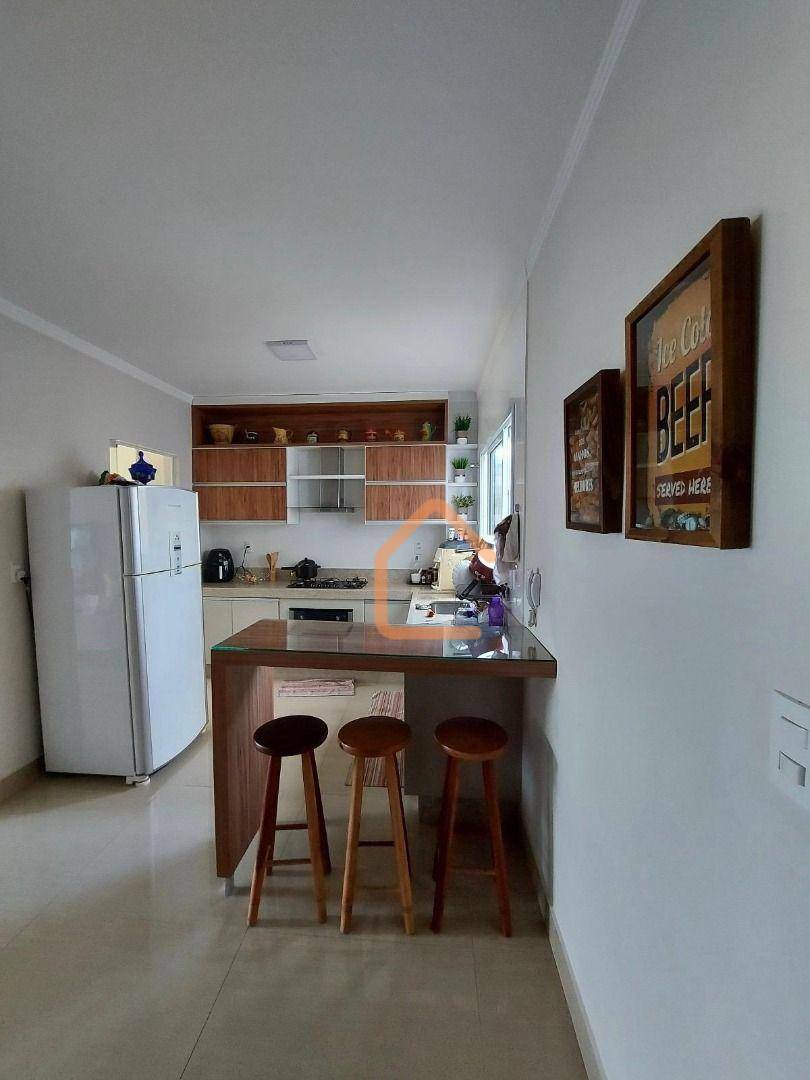 Apartamento à venda com 3 quartos, 109m² - Foto 4