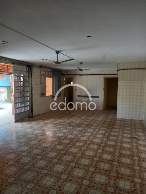 Casa para alugar com 3 quartos, 645m² - Foto 41