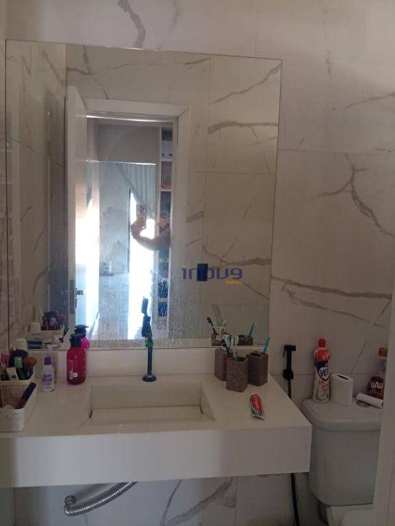 Casa de Condomínio à venda com 4 quartos, 280m² - Foto 14