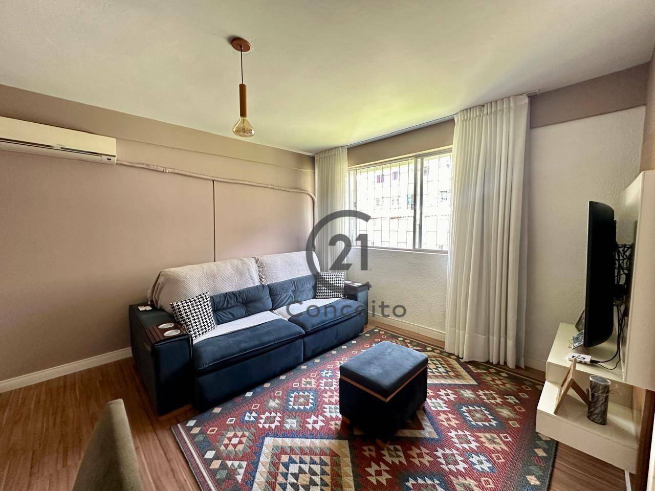 Apartamento à venda com 2 quartos, 57m² - Foto 1