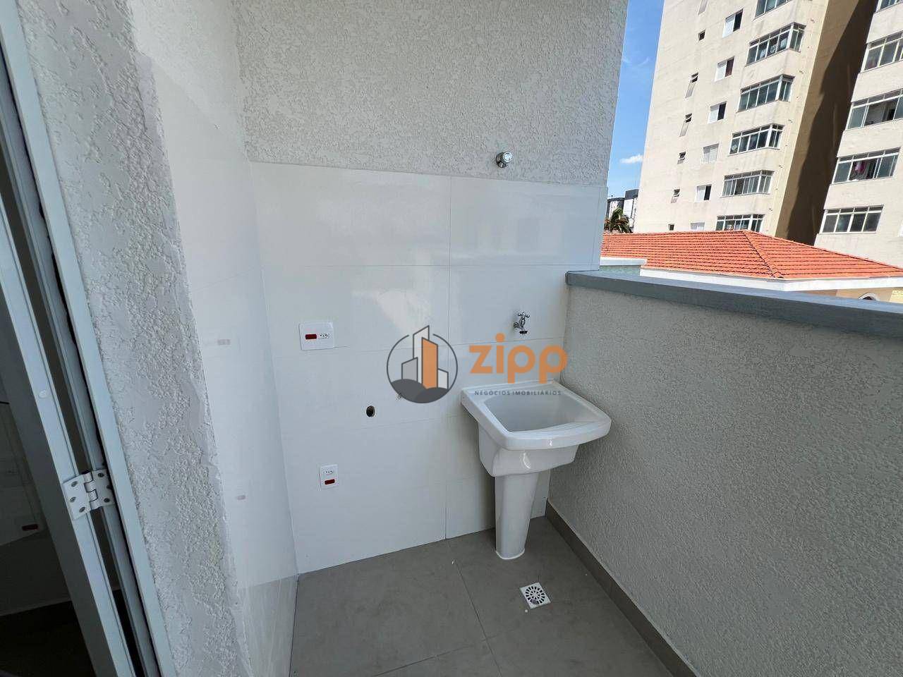 Apartamento para alugar com 2 quartos, 65m² - Foto 3