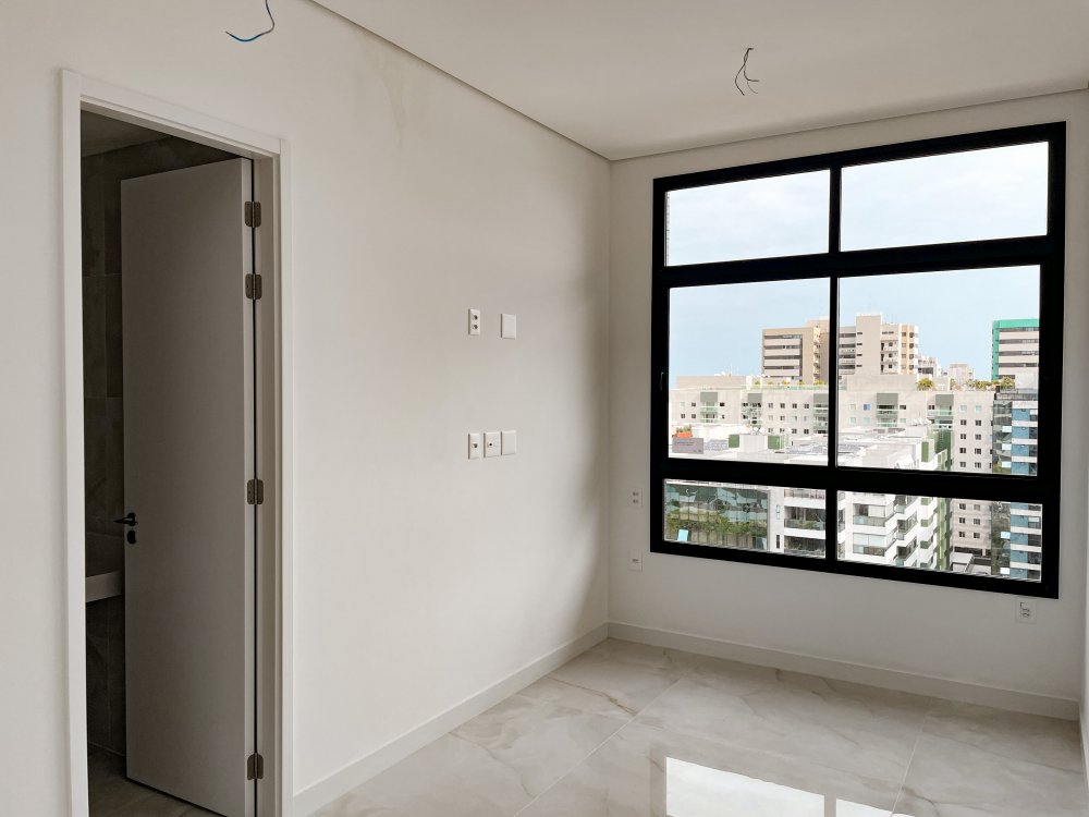 Apartamento à venda com 3 quartos, 164m² - Foto 8