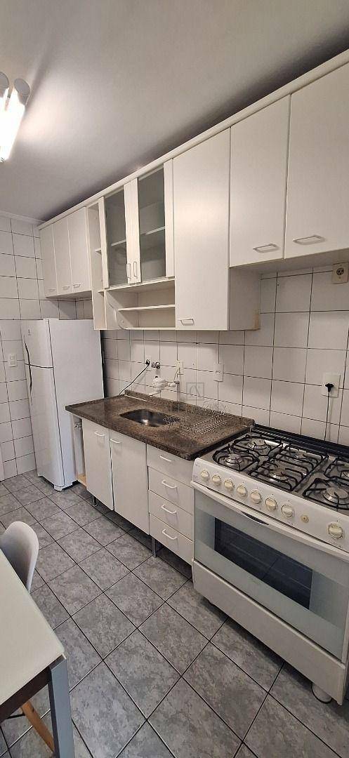 Apartamento para alugar com 2 quartos, 78m² - Foto 4